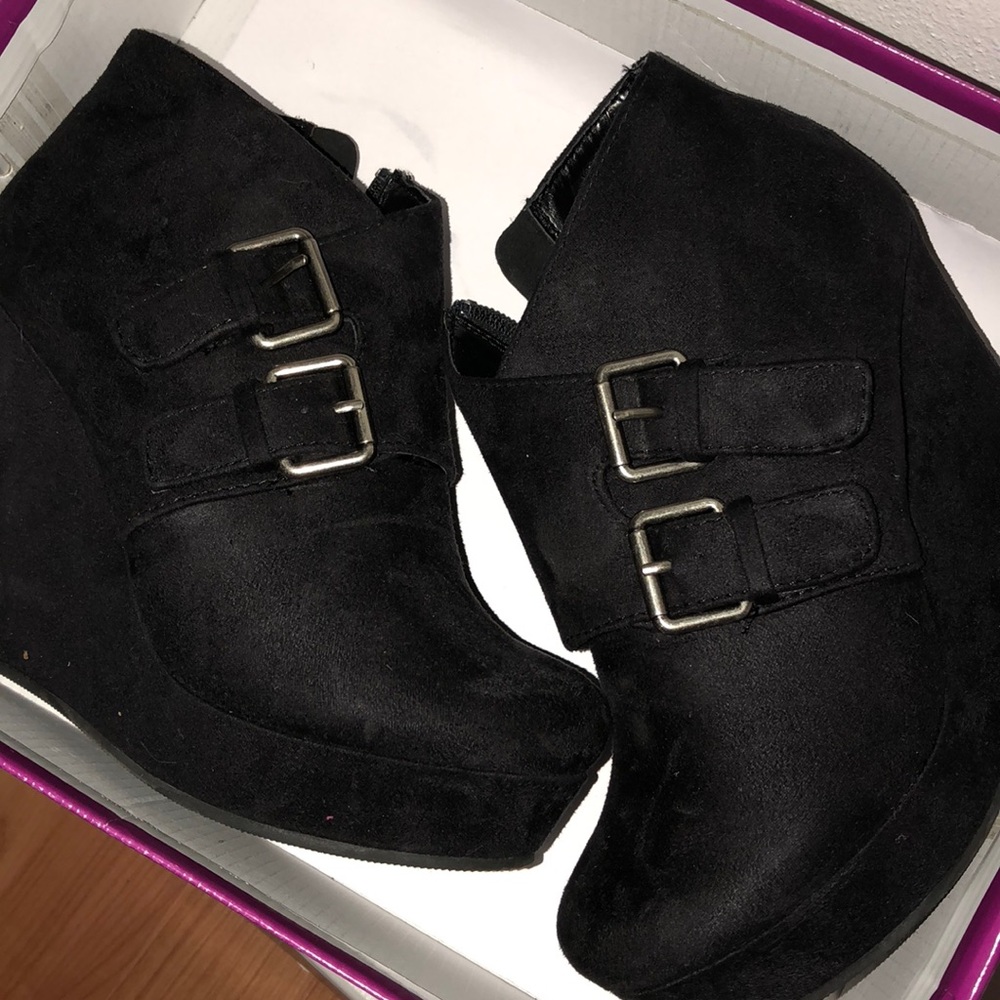 platform shoes very comfortable to walk, size#6